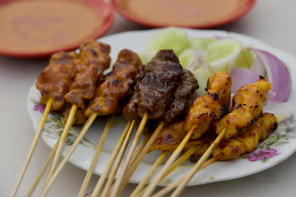 Pergh! Cencaru sumbat boleh buat tambah nasi dua pinggan 