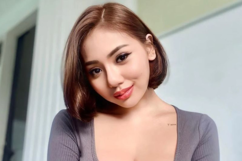Aktres Indonesia Mengaku Terlibat Pembikinan Filem Porno Polis Kini Buru Irwansyah Bintang 